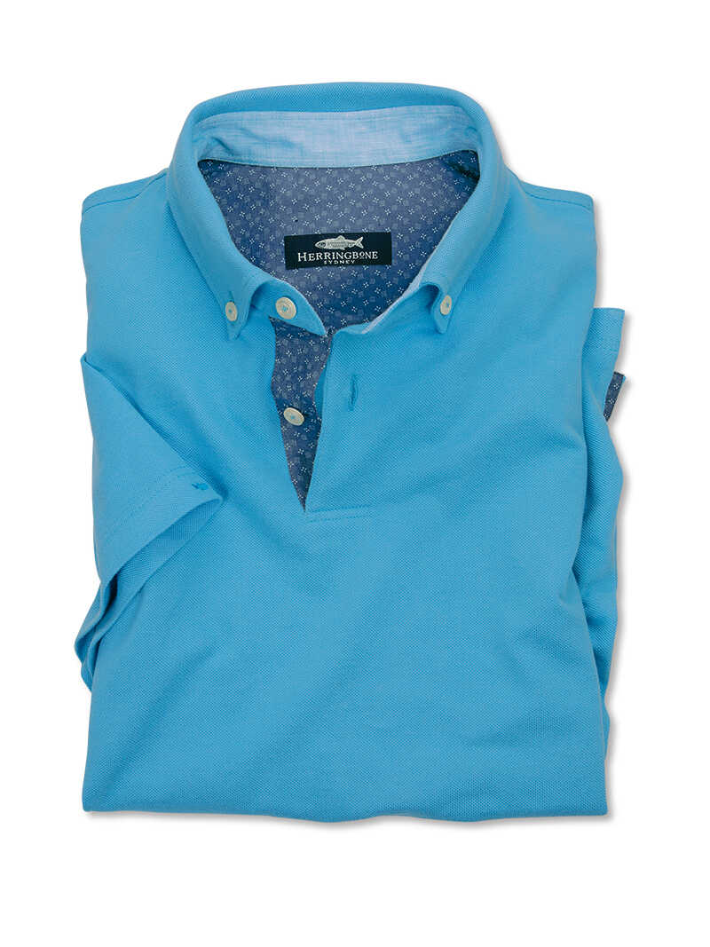 Blaues Herrenpoloshirt aus Baumwollpique