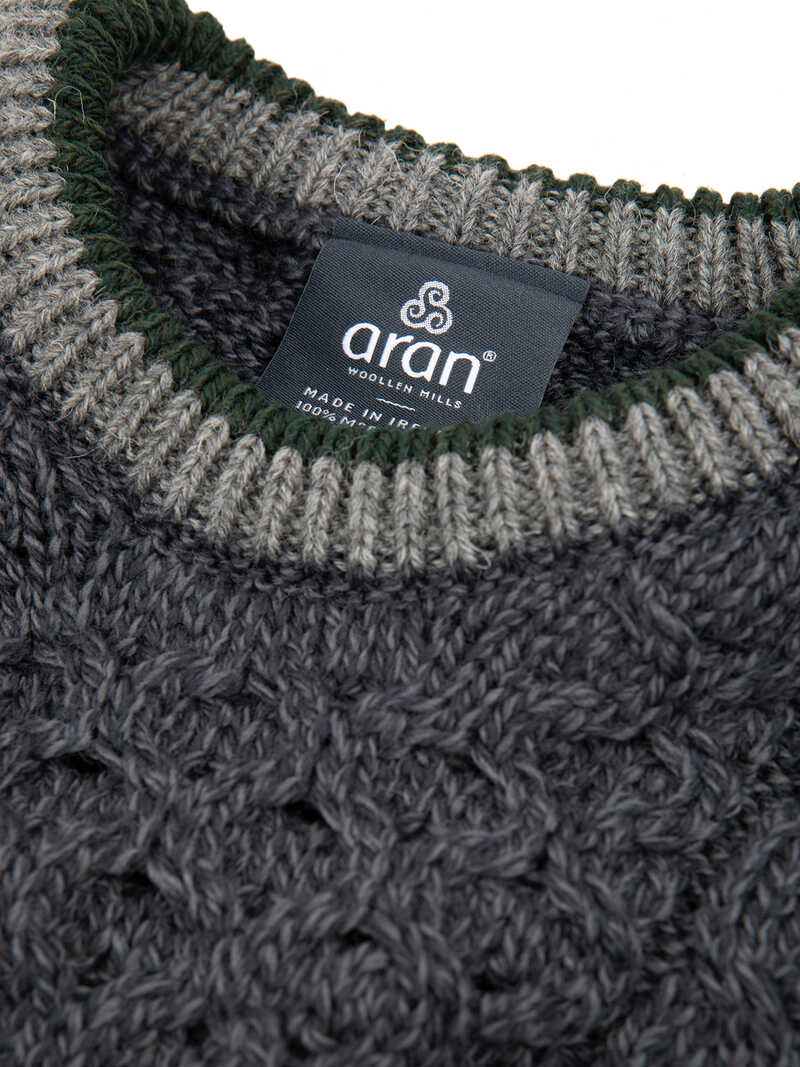 Alternatives Bild 2 zu Irischer Aran-Zopfstrickpullover
