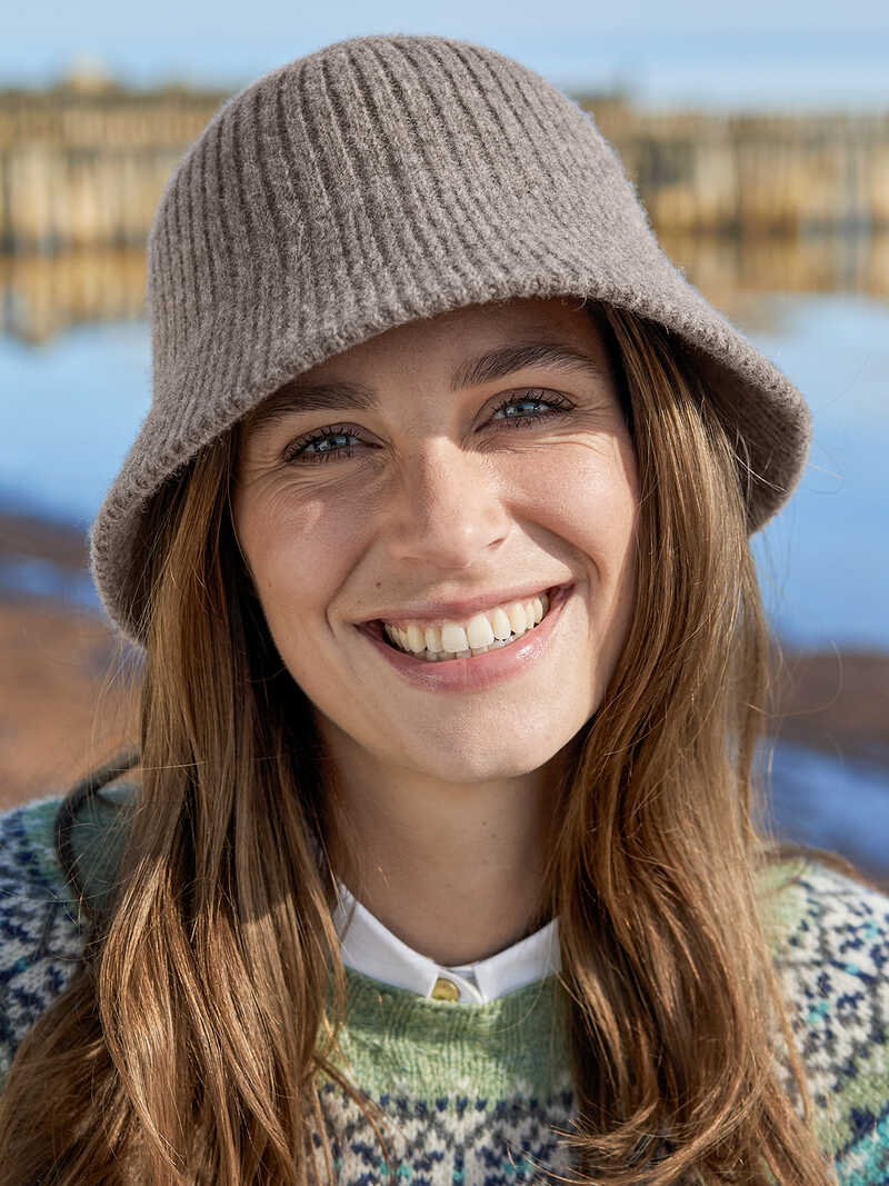 Alternatives Bild 2 zu Strickhut Glockenform