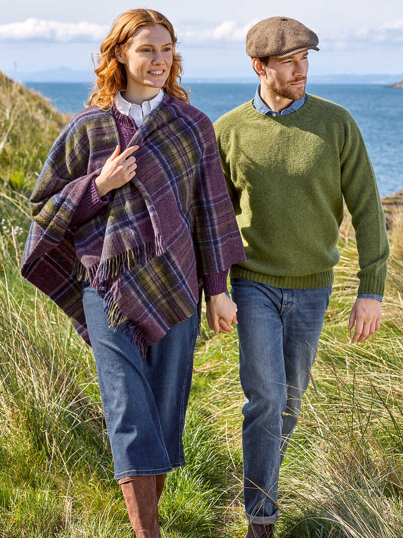 Alternatives Bild 2 zu Strickcape Heather Stewart