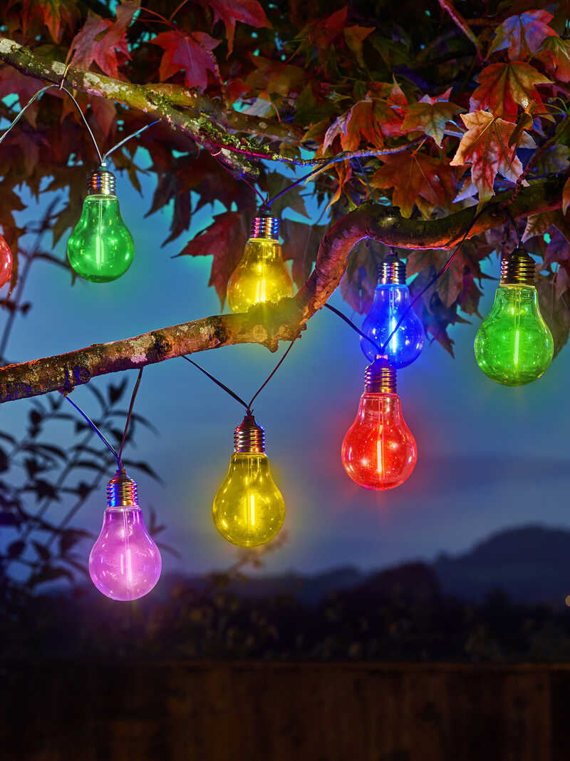 Produktbild zu Lichterkette mit bunten Glhbirnen im Retro-Design