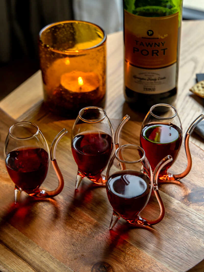 Portwein-Gläser in Pfeifenform