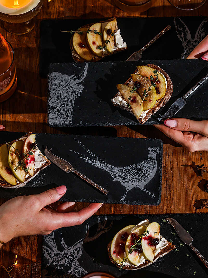 Alternatives Bild 4 zu 4 Serviertabletts aus Schiefer mit Edelstahl-Ksemessern