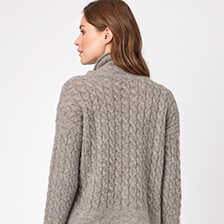 Alernatives Thumbnail 3 zu Zopfstrickpullover mit Rollkragen