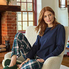 Pyjama mit Flanellhose im modernen Schottenkaromuster