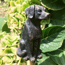 Mini-Dekofigur Hund für den Garten