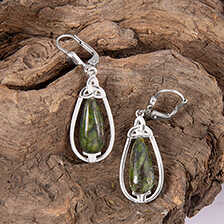 Alernatives Thumbnail 1 zu Silber-Ohrringe mit Connemara-Marble