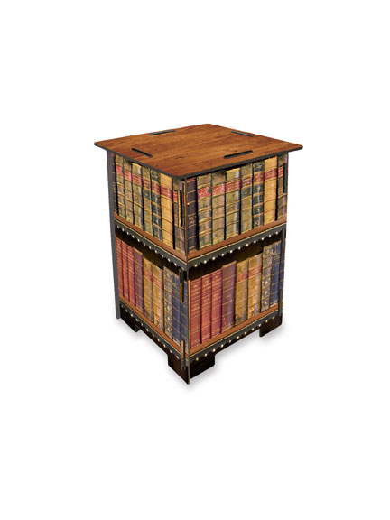 Hocker und Beistelltisch mit B�cher-Motiv